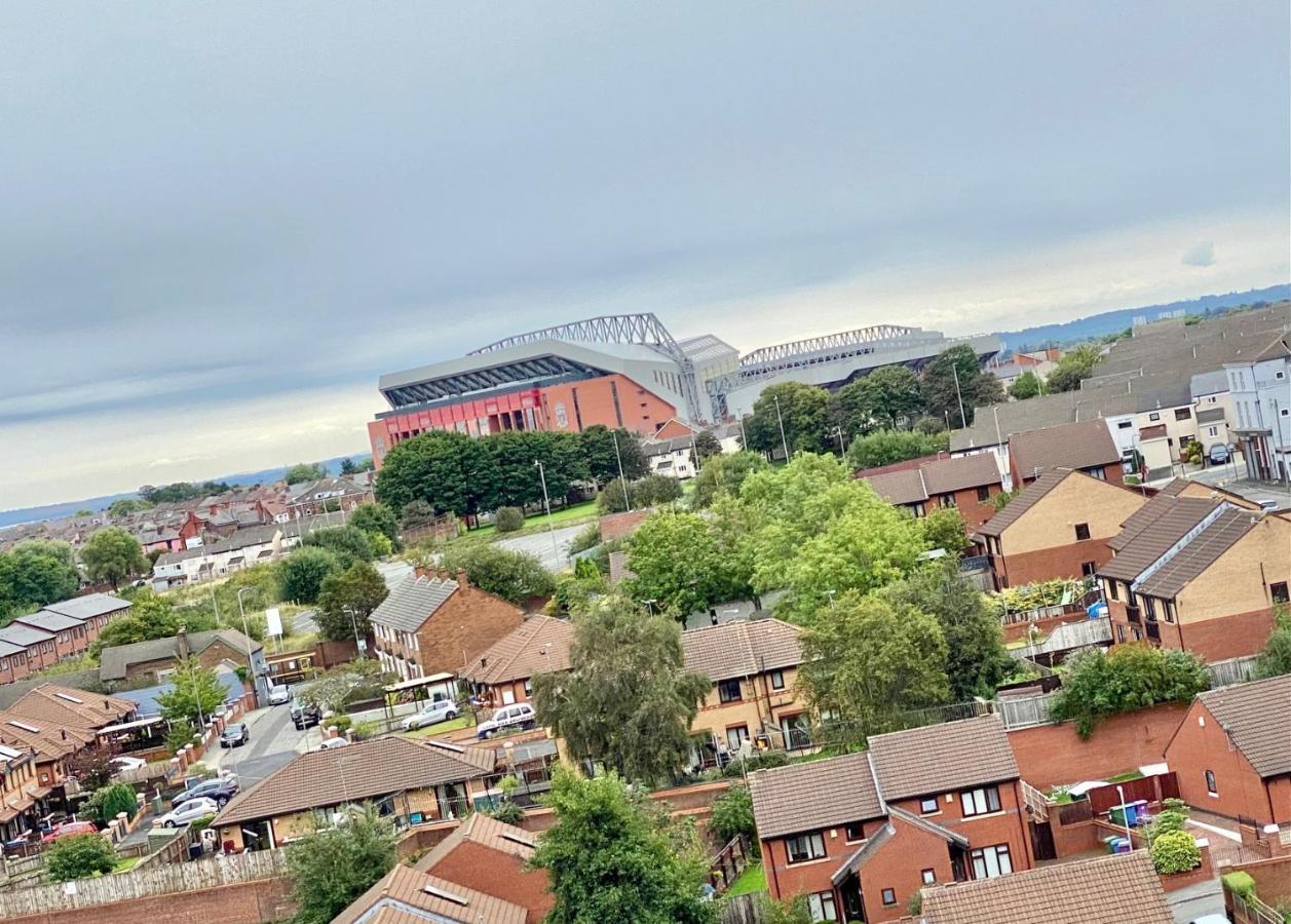 Unique View Of Anfield Stadium - Charming 2 Bedroom Apartment In Liverpool With Parking Esterno foto