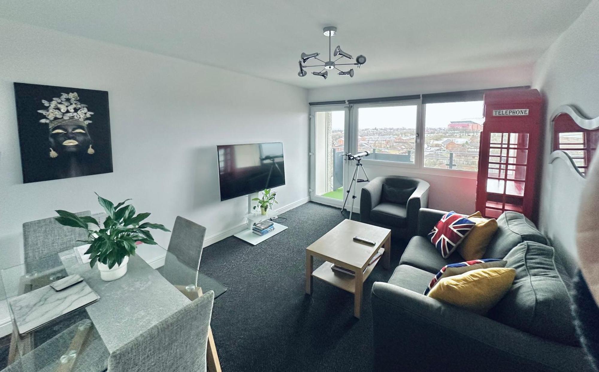 Unique View Of Anfield Stadium - Charming 2 Bedroom Apartment In Liverpool With Parking Esterno foto